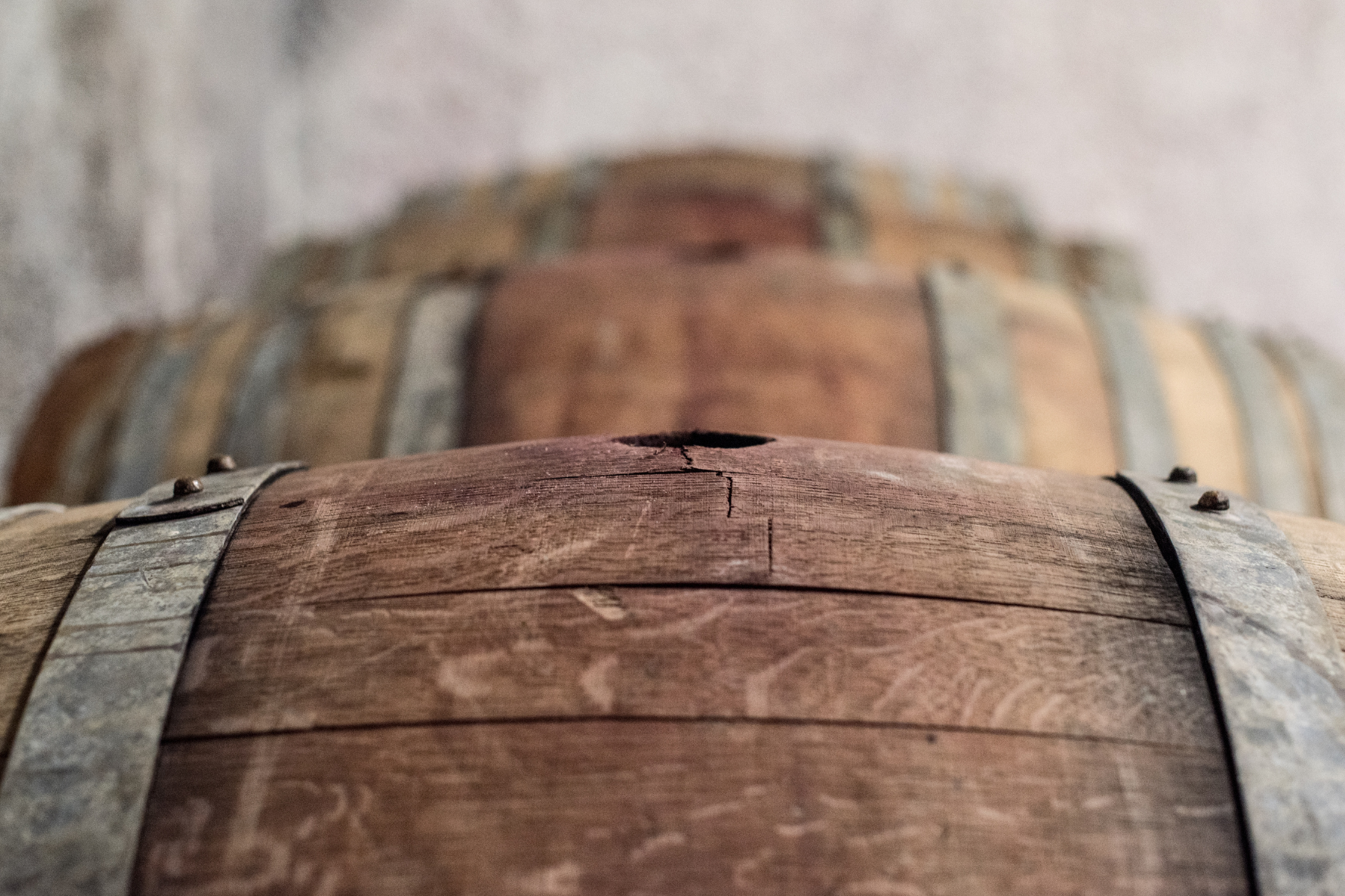 How To Clean and Maintain Wooden Wine Barrels